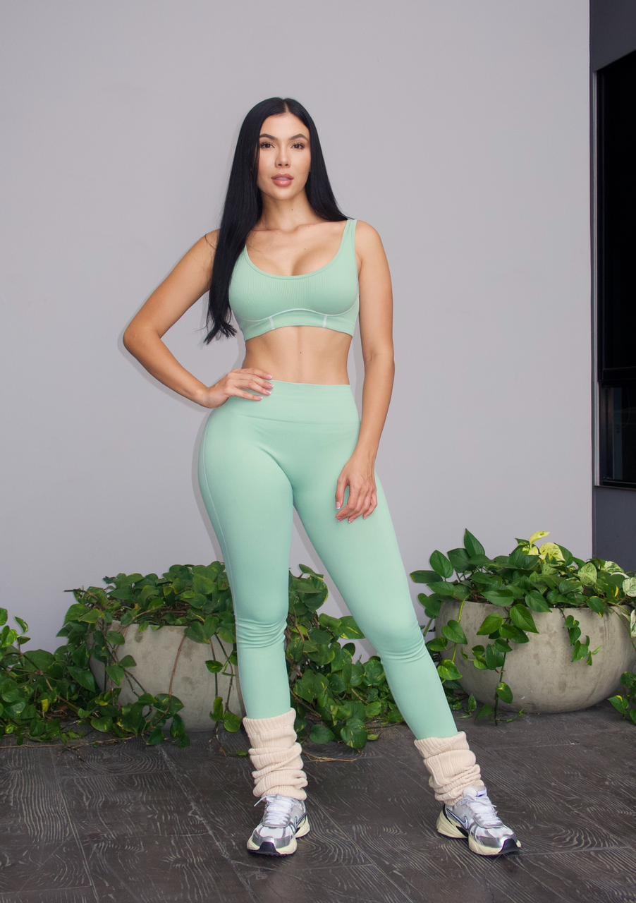 Set Celeste - color Verde - vista 2 - LP Activewear