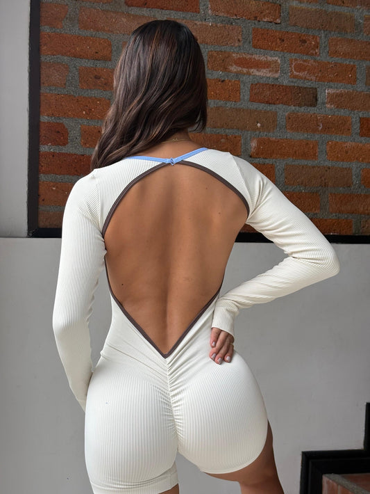 Enterizo Sweet - color Beige - corto - vista 1 - LP Activewear