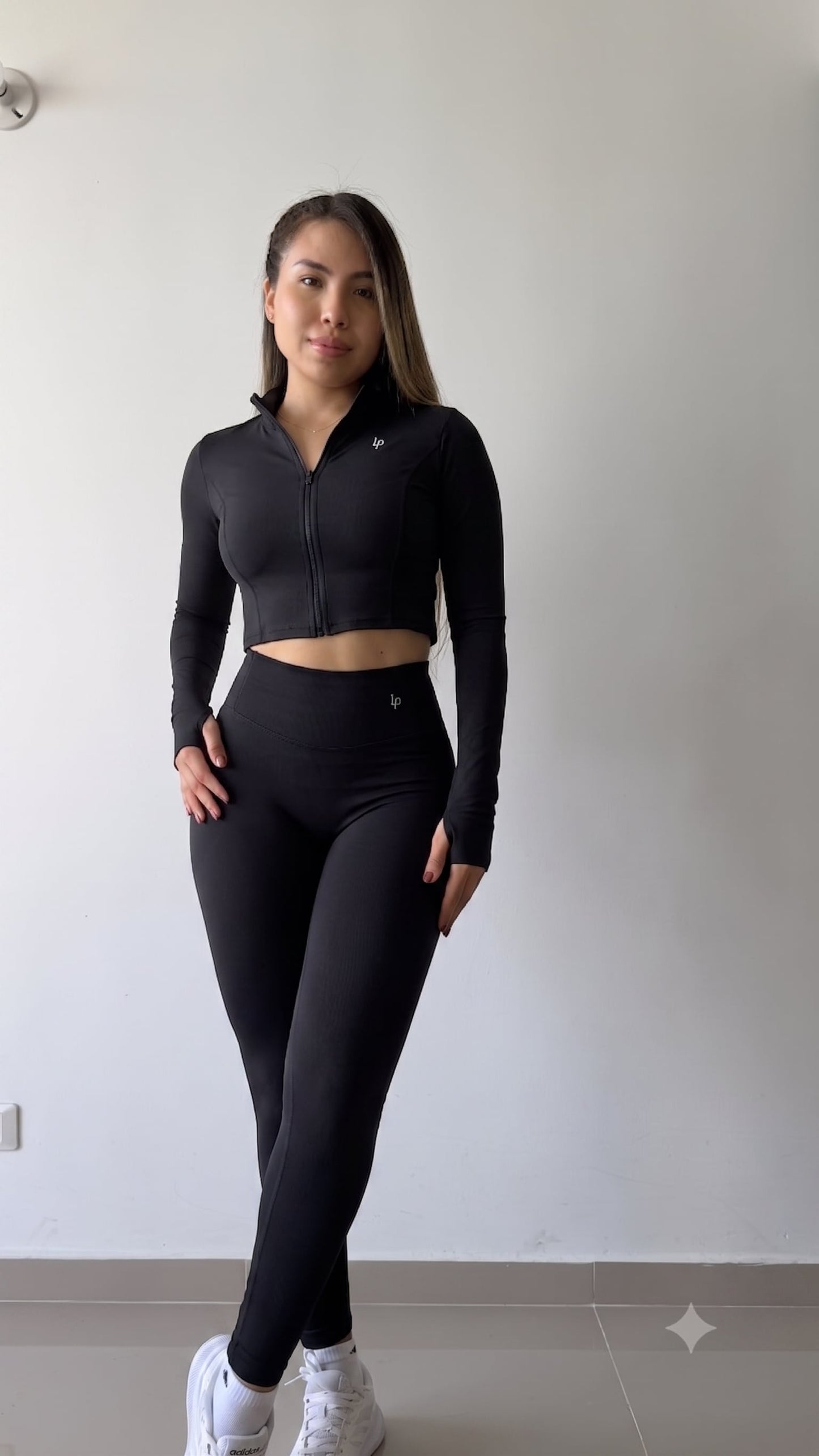 Set Camila - color Negro - vista 1 - LP Activewear