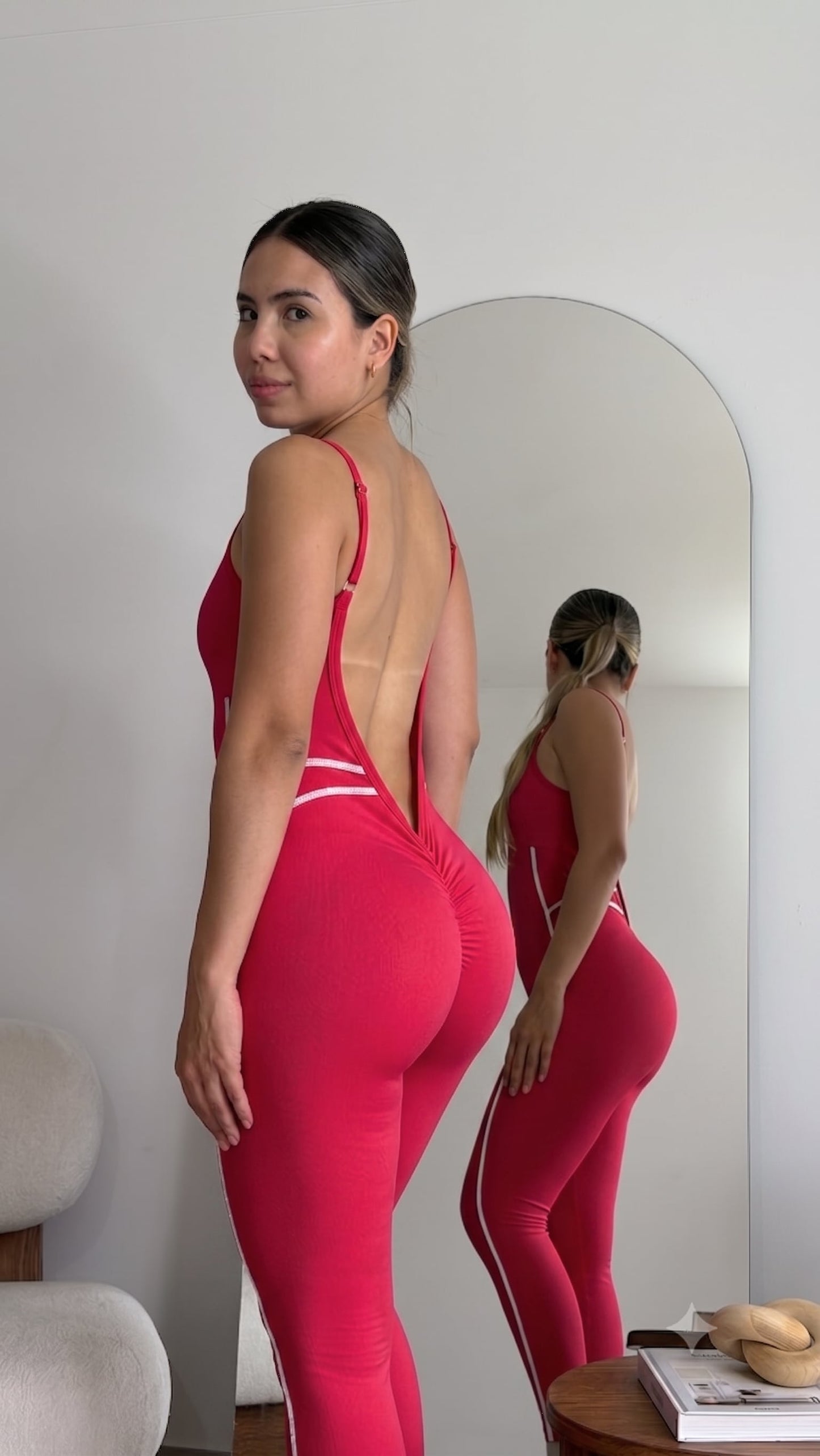 Enterizo Perla Line - color Rojo - largo - vista 2 - LP Activewear