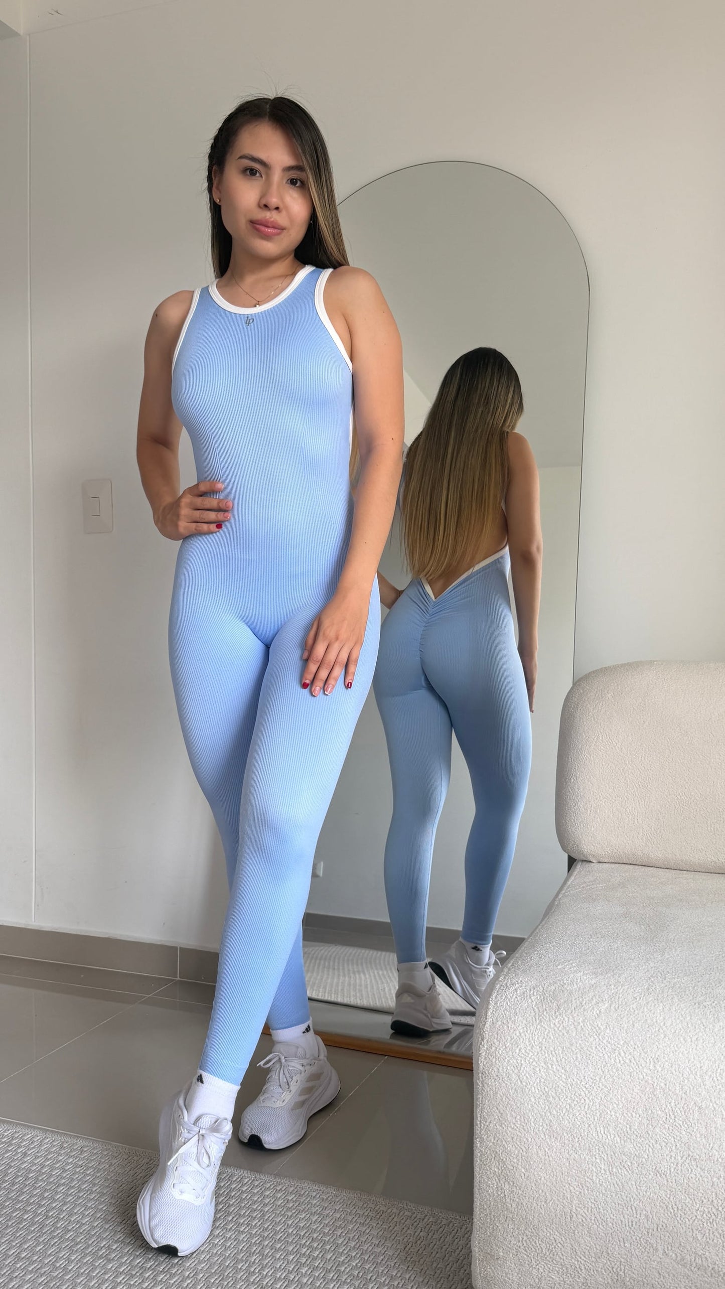 Enterizo Julieta - color Azul Bebé - largo - vista 2 - LP Activewear