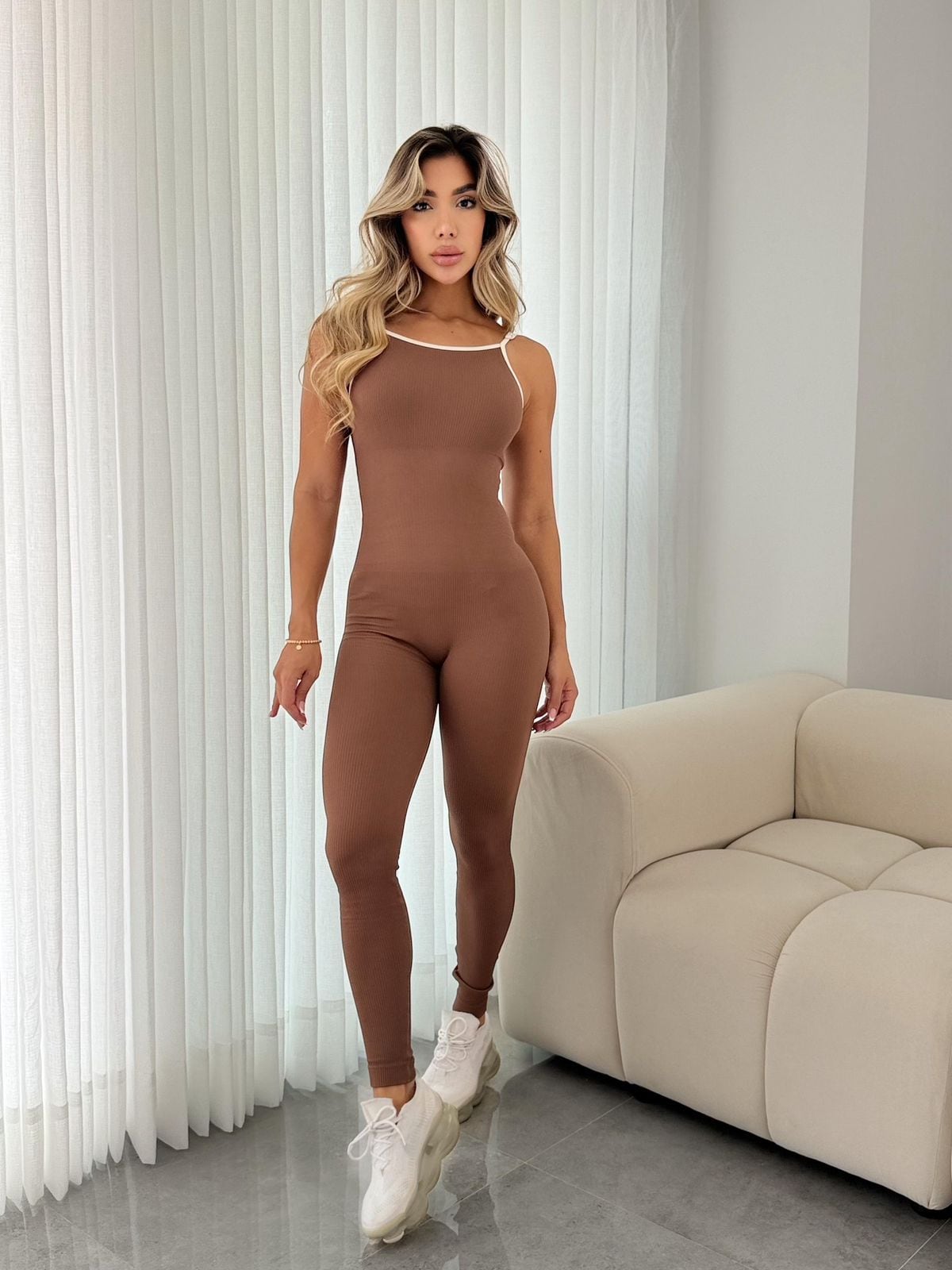Enterizo Suit Line - color Café - largo - vista 2 - LP Activewear